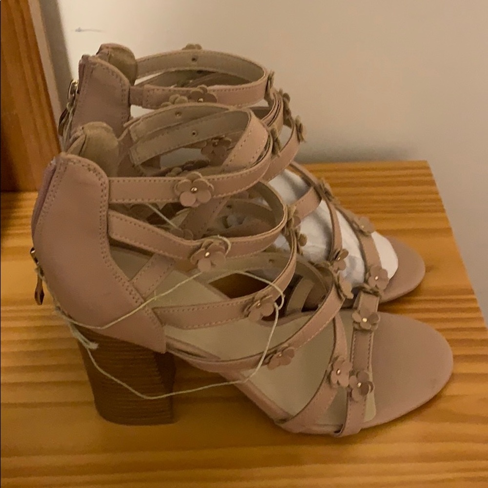 N by Nicole Miller pumps